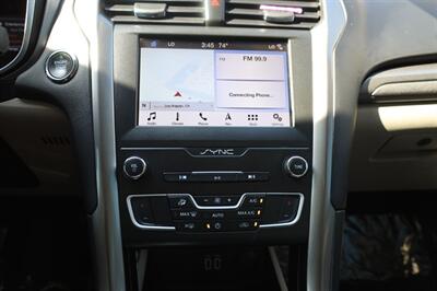 2019 Ford Fusion Hybrid SE - Photo 21 - Sun Valley, CA 91352