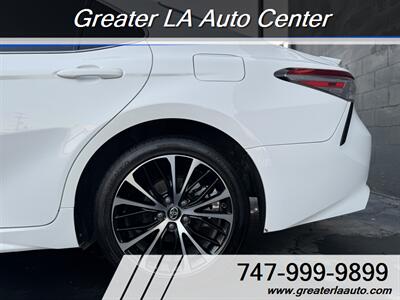 2020 Toyota Camry SE Nightshade - Photo 6 - Sun Valley, CA 91352
