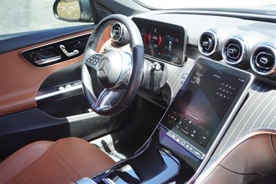 2022 Mercedes-Benz C 300   - Photo 28 - Sun Valley, CA 91352