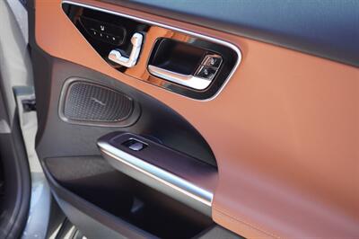 2022 Mercedes-Benz C 300   - Photo 30 - Sun Valley, CA 91352