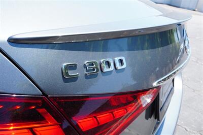 2022 Mercedes-Benz C 300   - Photo 10 - Sun Valley, CA 91352