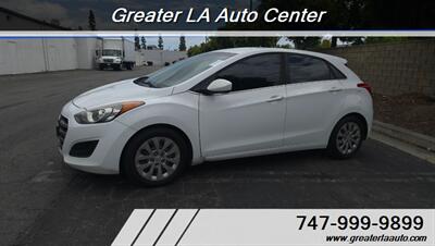 2017 Hyundai ELANTRA GT   - Photo 3 - Sun Valley, CA 91352