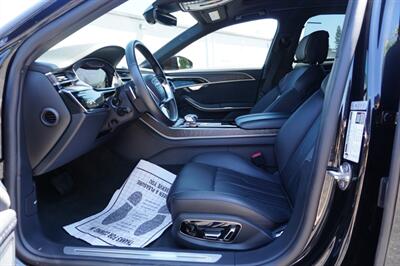 2023 Audi A8 L quattro 55 TFSI - Photo 29 - Sun Valley, CA 91352