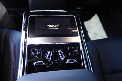 2023 Audi A8 L quattro 55 TFSI - Photo 35 - Sun Valley, CA 91352