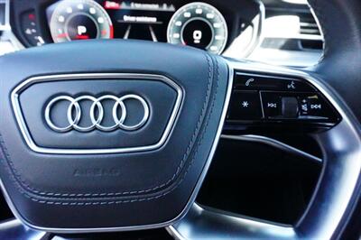 2023 Audi A8 L quattro 55 TFSI - Photo 16 - Sun Valley, CA 91352