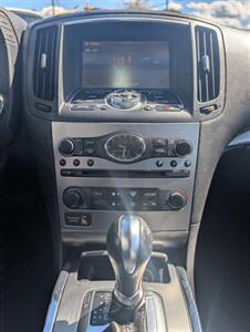 2011 INFINITI G37 Sedan Journey   - Photo 15 - Sun Valley, CA 91352