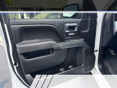 2016 Chevrolet Silverado 1500 LT   - Photo 11 - Sun Valley, CA 91352