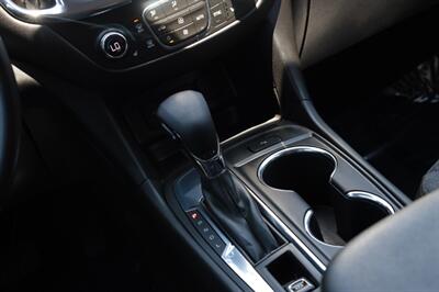 2022 Chevrolet Equinox LT - Photo 13 - Sun Valley, CA 91352