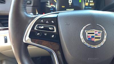 2015 Cadillac Escalade Premium - Photo 10 - Sun Valley, CA 91352