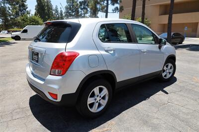 2020 Chevrolet Trax LS   - Photo 10 - Sun Valley, CA 91352