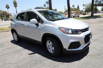 2020 Chevrolet Trax LS   - Photo 2 - Sun Valley, CA 91352