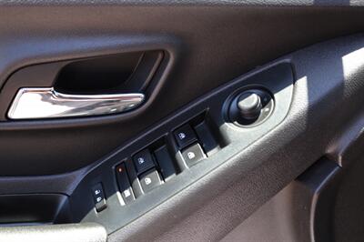 2020 Chevrolet Trax LS   - Photo 25 - Sun Valley, CA 91352