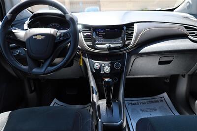 2020 Chevrolet Trax LS   - Photo 18 - Sun Valley, CA 91352
