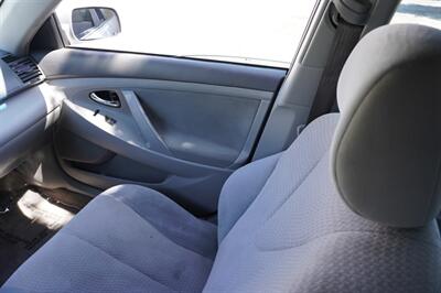 2011 Toyota Camry - Photo 20 - Sun Valley, CA 91352
