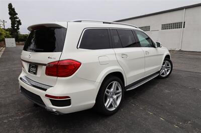 2015 Mercedes-Benz GL 550 4MATIC - Photo 4 - Sun Valley, CA 91352