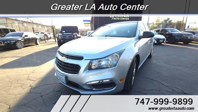 2015 Chevrolet Cruze LS Auto - Photo 5 - Sun Valley, CA 91352