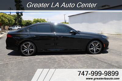 2025 BMW 5 Series 530i - Photo 9 - Sun Valley, CA 91352