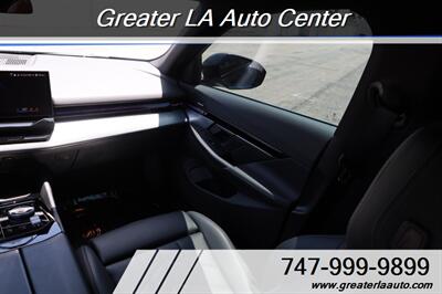 2025 BMW 5 Series 530i - Photo 18 - Sun Valley, CA 91352