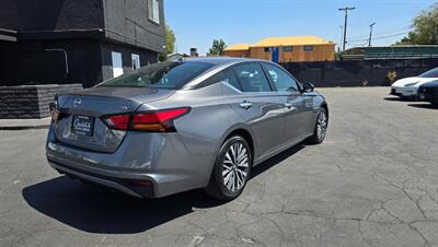 2024 Nissan Altima 2.5 SV - Photo 4 - Sun Valley, CA 91352