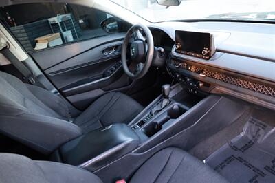2023 Honda Accord EX   - Photo 10 - Sun Valley, CA 91352