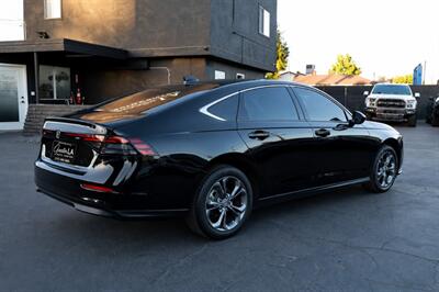 2023 Honda Accord EX   - Photo 6 - Sun Valley, CA 91352