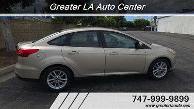 2018 Ford Focus SE   - Photo 4 - Sun Valley, CA 91352