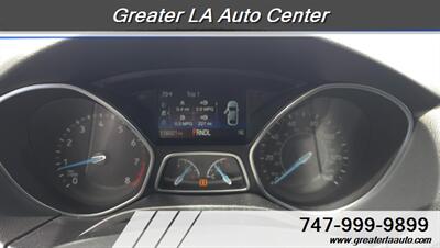 2018 Ford Focus SE   - Photo 21 - Sun Valley, CA 91352