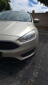 2018 Ford Focus SE   - Photo 16 - Sun Valley, CA 91352