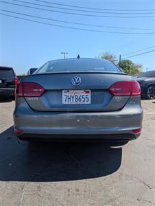 2013 Volkswagen Jetta Hybrid - Photo 7 - Sun Valley, CA 91352