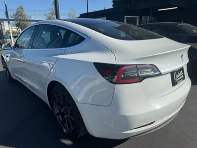 2020 Tesla Model 3 Long Range   - Photo 9 - Sun Valley, CA 91352