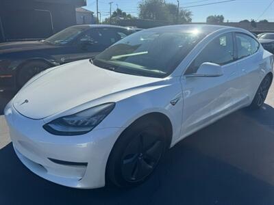 2020 Tesla Model 3 Long Range   - Photo 8 - Sun Valley, CA 91352