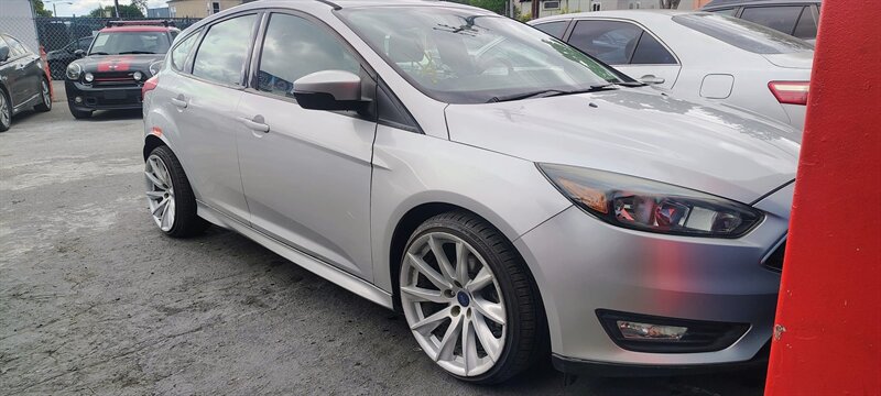 2016 Ford Focus SE - Photo 17 - San Diego, CA 92115