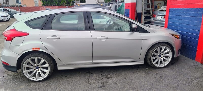2016 Ford Focus SE - Photo 18 - San Diego, CA 92115