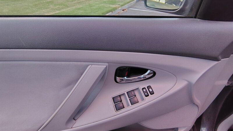 2010 Toyota Camry LE - Photo 19 - San Diego, CA 92115