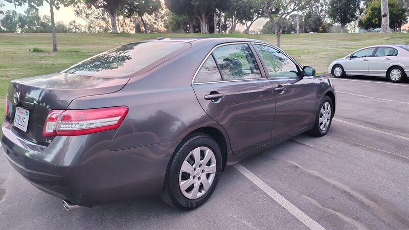 2010 Toyota Camry LE - Photo 5 - San Diego, CA 92115