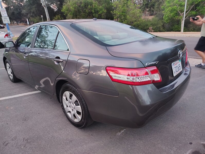 2010 Toyota Camry LE - Photo 3 - San Diego, CA 92115