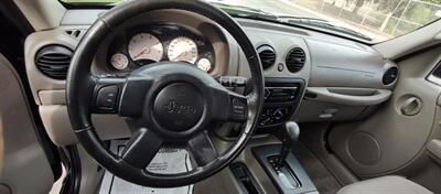 2004 Jeep Liberty Sport   - Photo 22 - San Diego, CA 92115