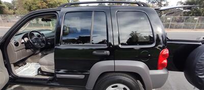 2004 Jeep Liberty Sport   - Photo 21 - San Diego, CA 92115
