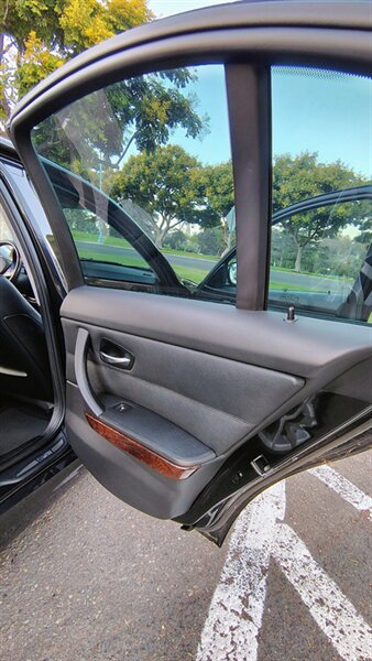 2011 BMW 3 Series 328i Sport packge - Photo 25 - San Diego, CA 92115