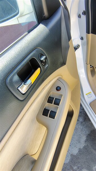 2005 Honda Civic Hybrid CVT - Photo 22