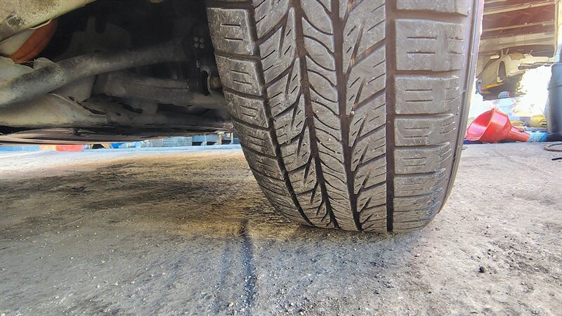 2005 Honda Civic Hybrid CVT - Photo 25