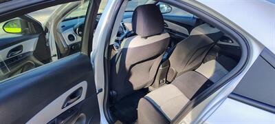 2015 Chevrolet Cruze LS Auto   - Photo 6 - San Diego, CA 92115