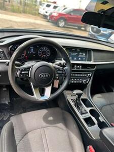 2020 Kia Optima LX   - Photo 6 - Denver, CO 80204