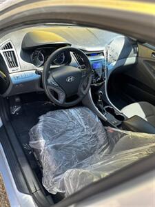 2013 Hyundai SONATA GLS   - Photo 9 - Denver, CO 80204
