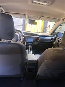 2019 Toyota Corolla   - Photo 10 - Denver, CO 80204