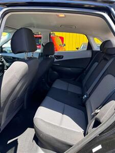 2019 Hyundai KONA SEL   - Photo 6 - Denver, CO 80204