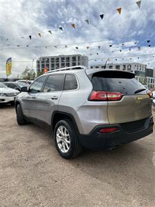 2017 Jeep Cherokee Latitude   - Photo 4 - Denver, CO 80204