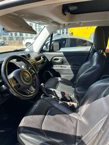 2016 Jeep Renegade Limited   - Photo 9 - Denver, CO 80204