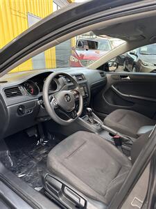 2015 Volkswagen Jetta S - Photo 6 - Denver, CO 80204