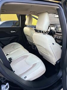 2016 Jeep Cherokee Sport   - Photo 10 - Denver, CO 80204